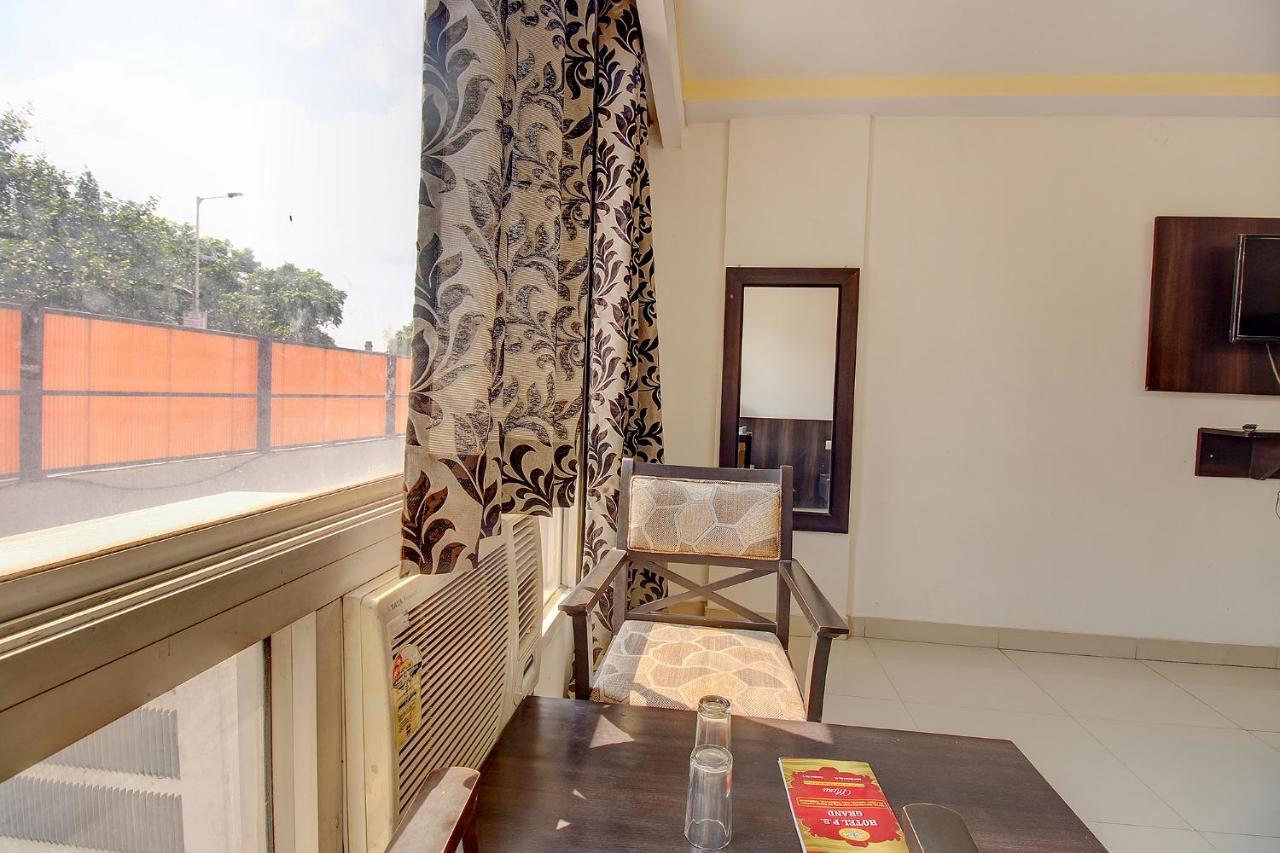 Fabhotel Ps Grand Lucknow Buitenkant foto